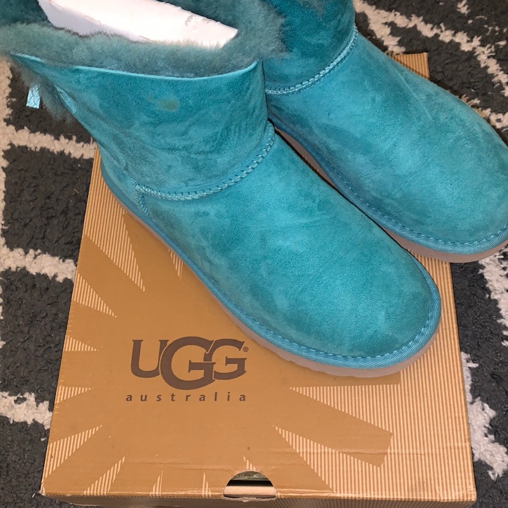 UGG Australia Mini Bailey Bow Boots